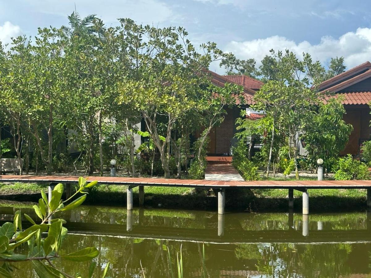The Beatles Lagoon Chalong Exterior photo