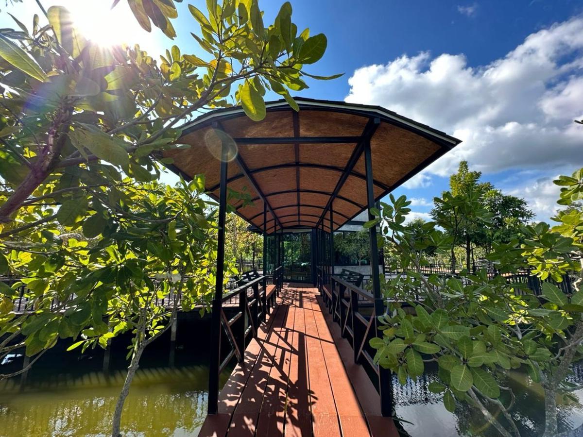 The Beatles Lagoon Chalong Exterior photo